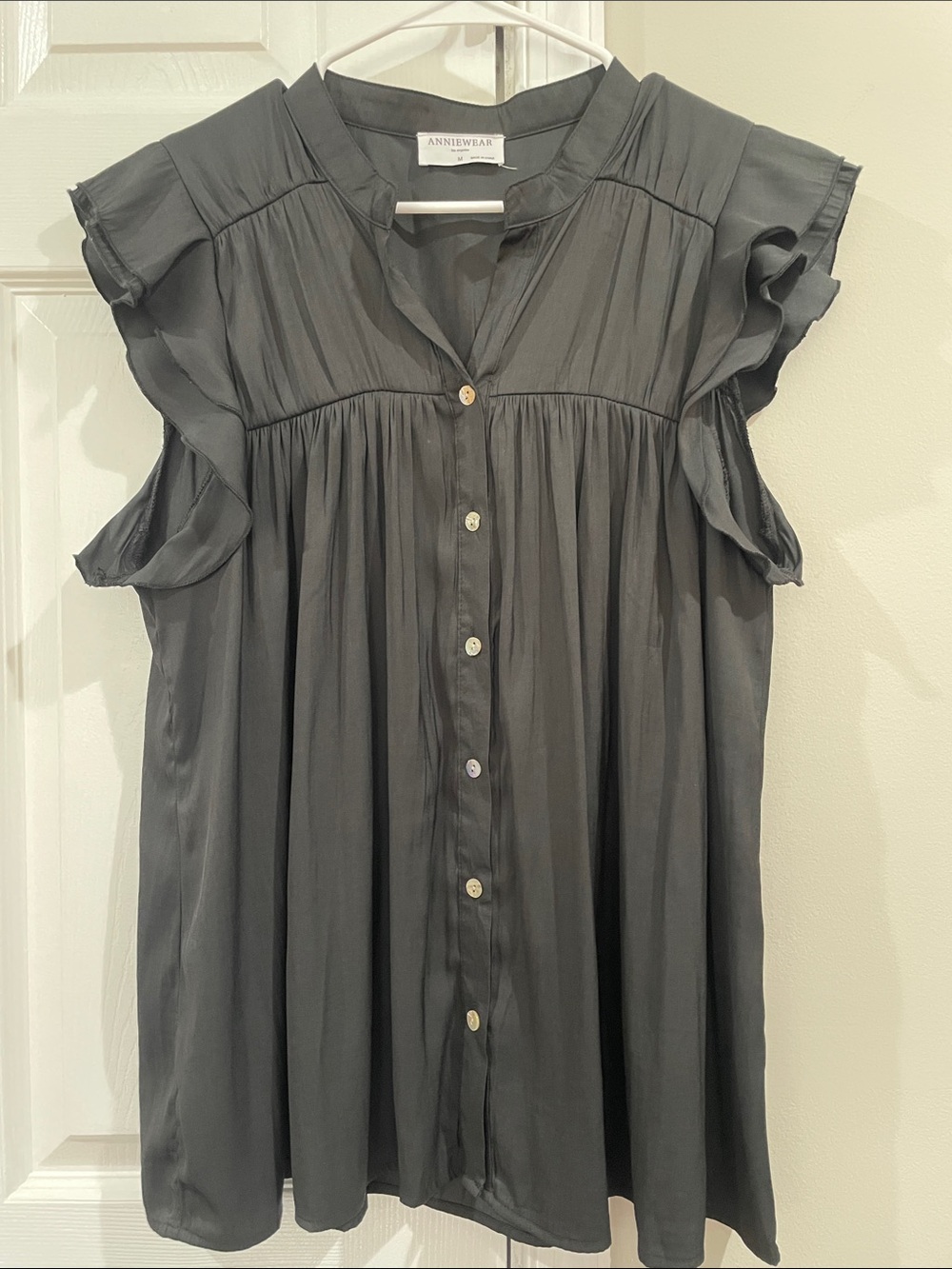 ANNIEWEAR Ruffled Button-Front Blouse in Black- Size Medium